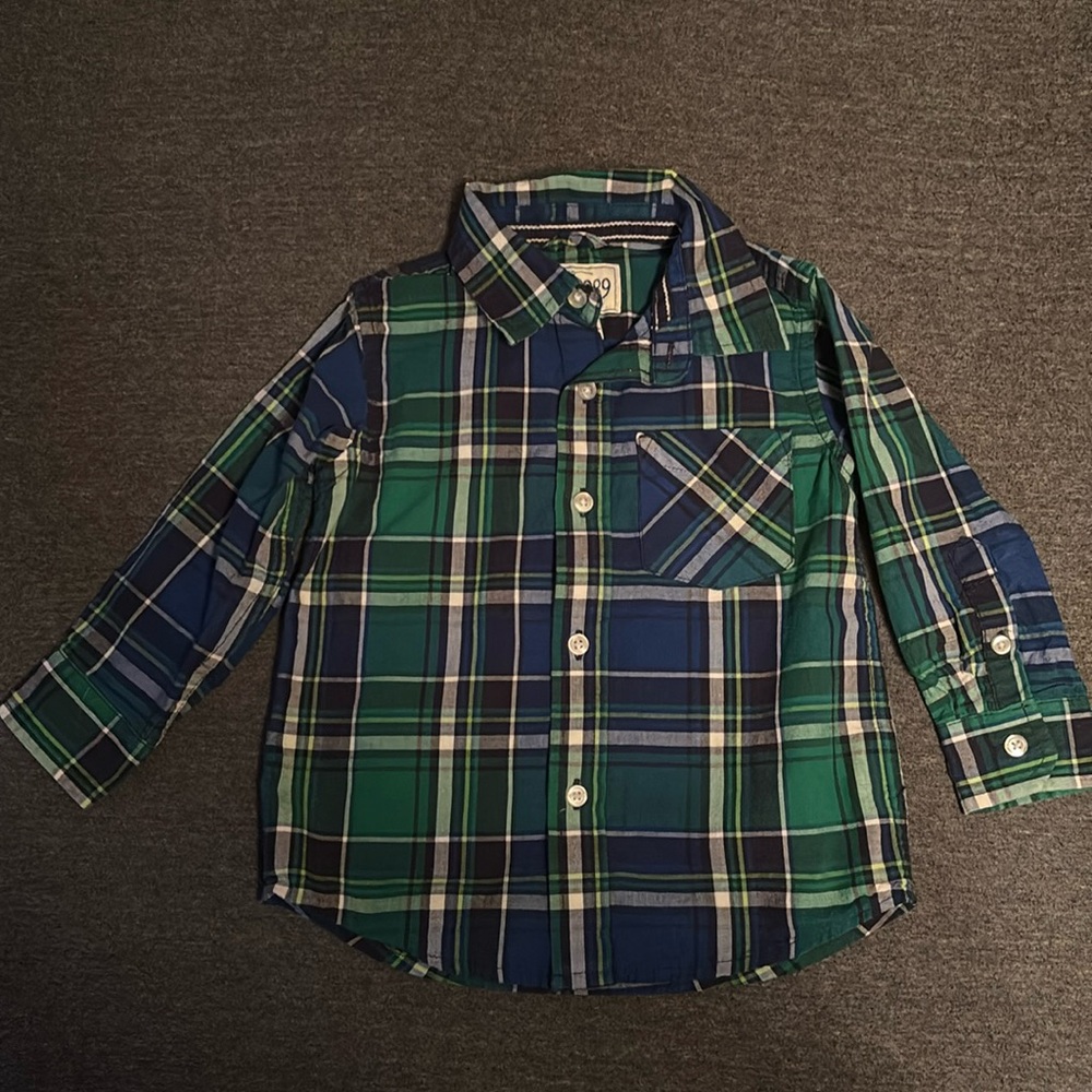 Blue,green,black,white plaid Children’s Place Long Sleeve Button Up 18-24M